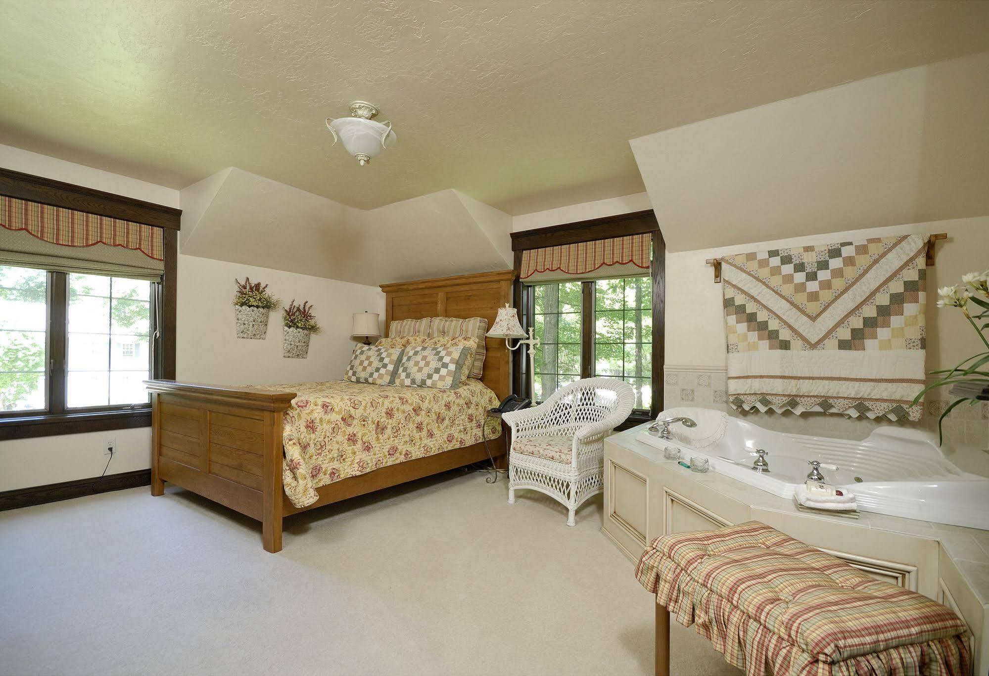 The Roost Bed And Breakfast Епълтън Екстериор снимка