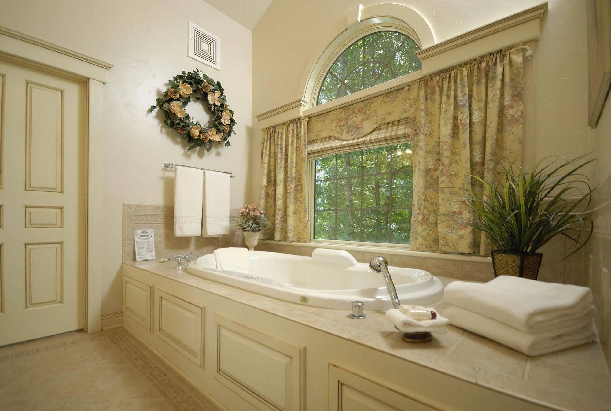 The Roost Bed And Breakfast Епълтън Екстериор снимка